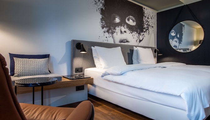 Radisson Blu Hotel, Cologne - Guest room