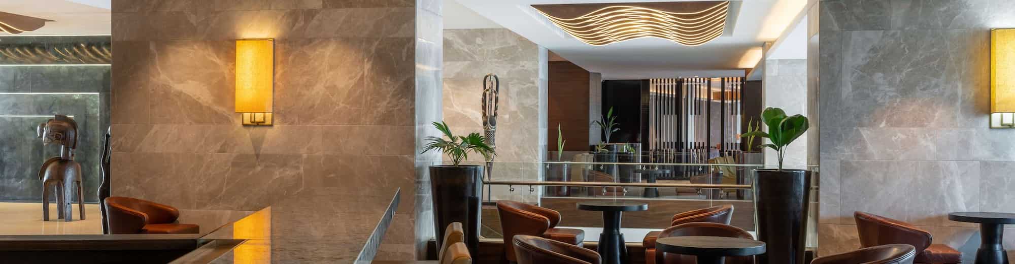 Radisson Blu Hotel, Conakry - Lobby Bar