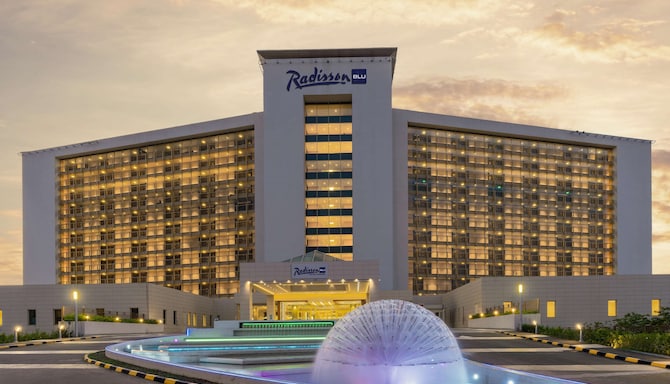 Radisson Blu Hotel, Conakry - Hotel Exterior