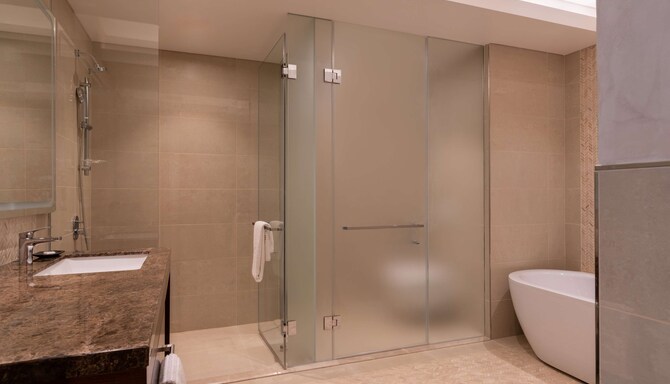 Radisson Blu Hotel, Conakry - Salle de bain de la chambre