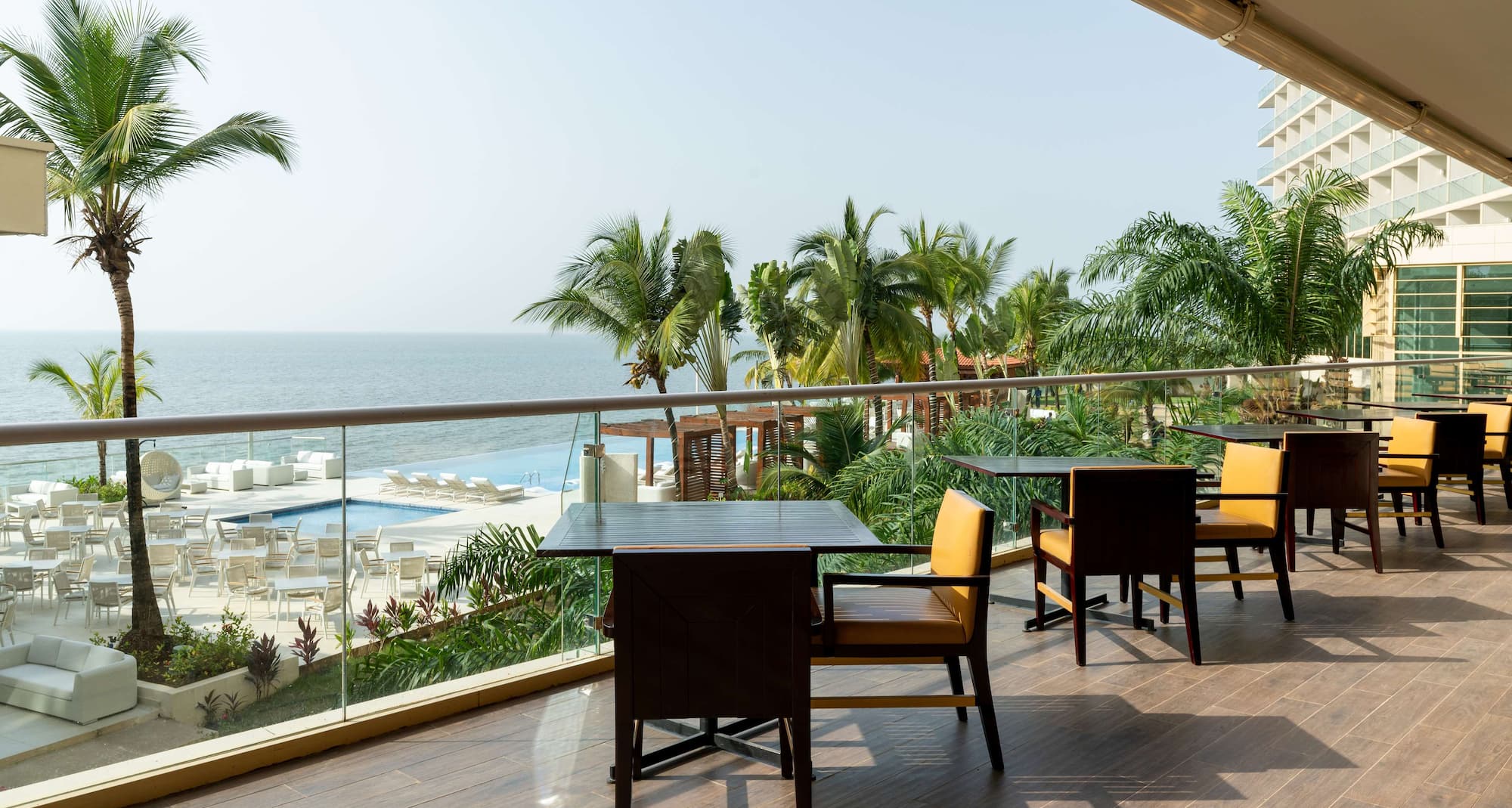 Radisson Blu Hotel, Conakry - The Larder Restaurant