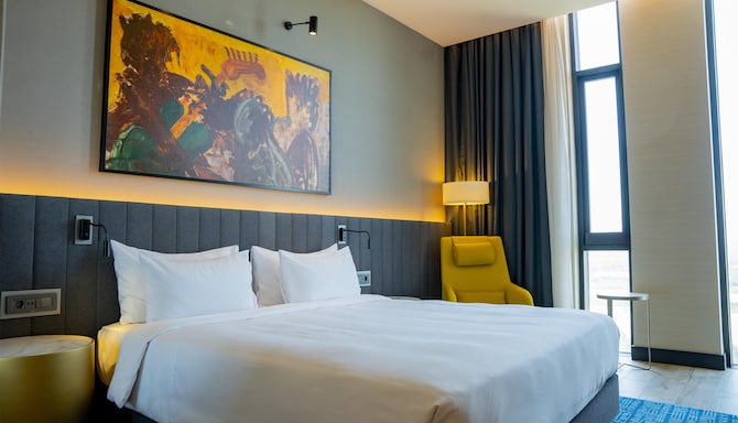 Radisson Blu Hotel & Conference Center, Niamey - Standard Room City View