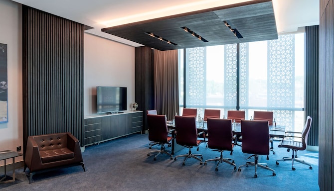 Jasmine Boardroom