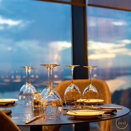 Radisson Blu Hotel and Conference Center, Niamey - Table