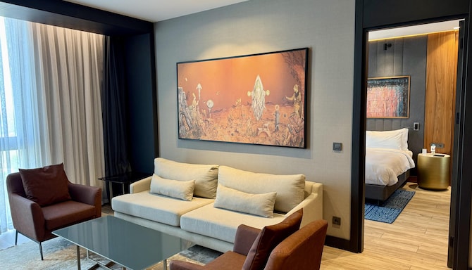 Radisson Blu Hotel & Conference Center, Niamey - Executive Suite Living Room