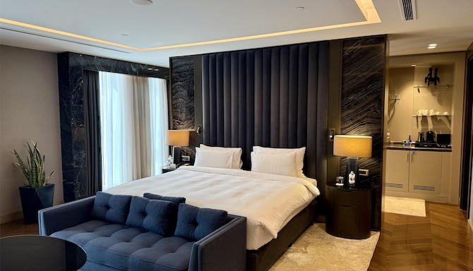 Radisson Blu Hotel & Conference Center, Niamey - Presidential Suite
