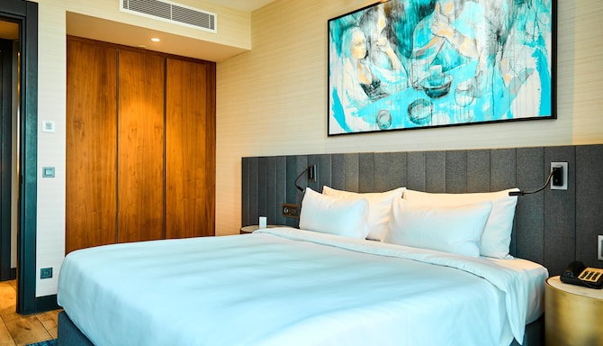 Radisson Blu Hotel & Conference Center, Niamey - Residential Suite bedroom