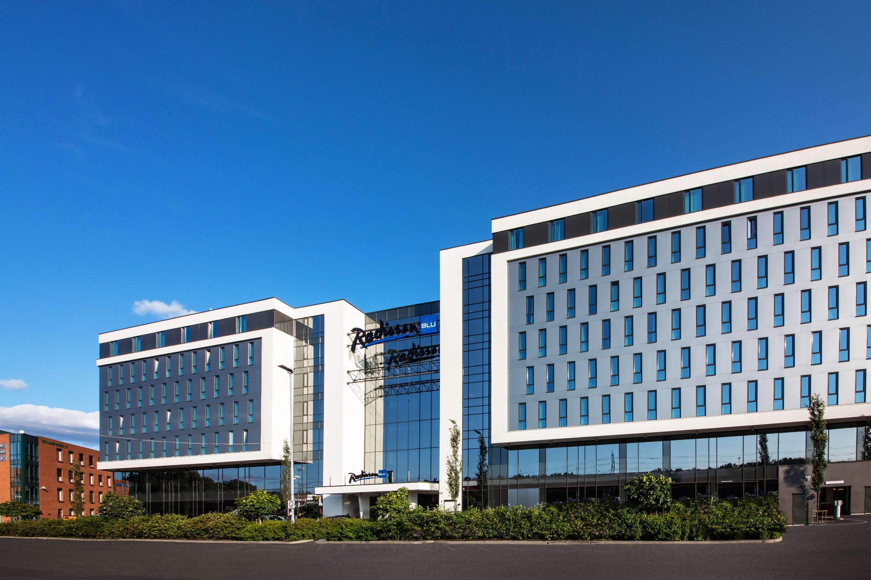 Radisson Blu Hotel and Conference Center, Oslo Alna - Hotel Exterior