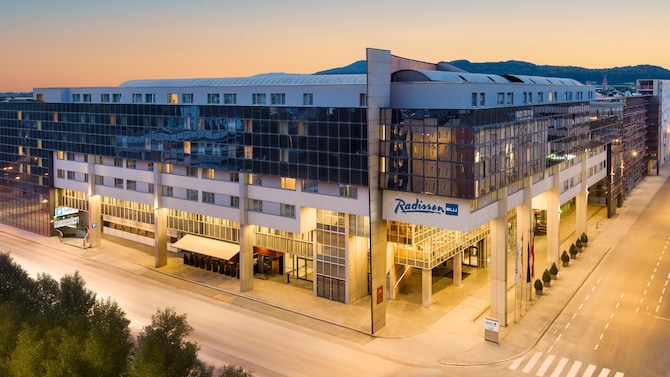 Radisson Blu Hotel & Conference Centre, Salzburg - Hotel Exterior