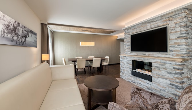 Radisson Blu Hotel & Conference Centre, Salzburg - Suite