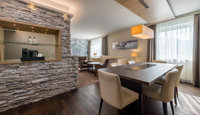 Radisson Blu Hotel & Conference Centre, Salzburg - Suite