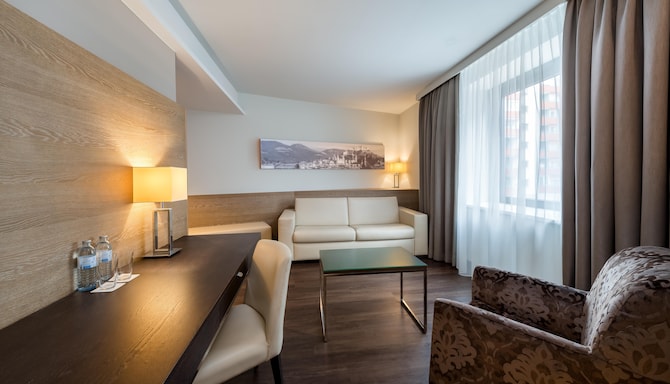 Radisson Blu Hotel & Conference Centre, Salzburg - Suite