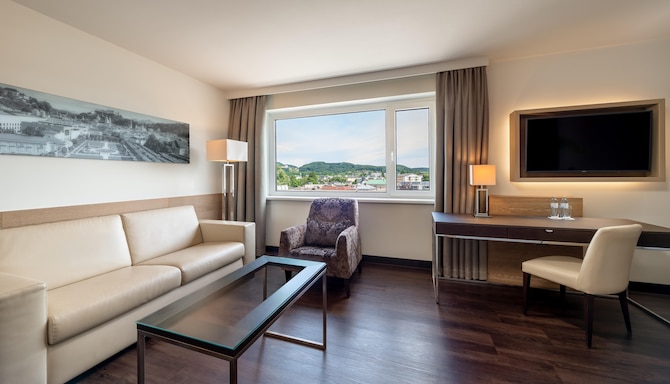 Radisson Blu Hotel & Conference Centre, Salzburg - Blick vom Gästezimmer