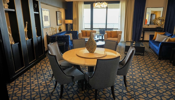 Radisson Blu Hotel & Convention Center, Alexandria - Presidential Dinning