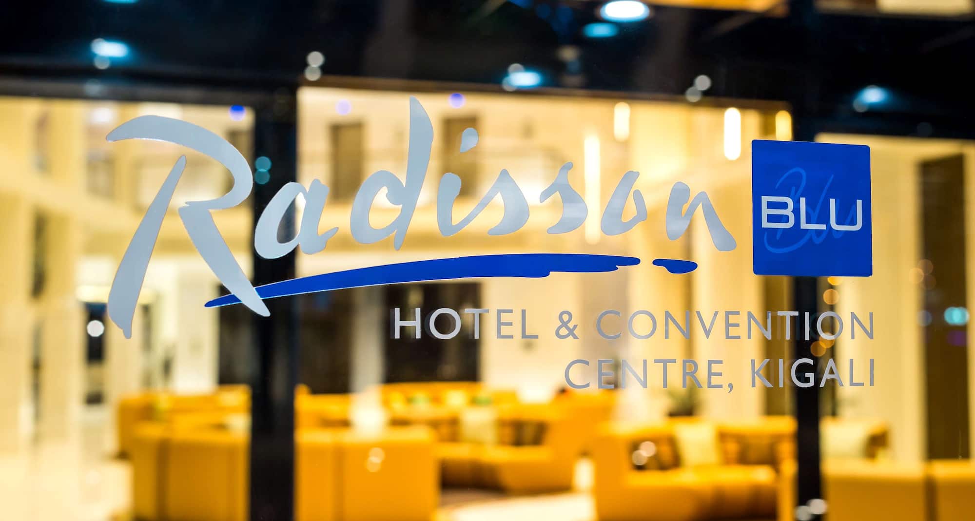 Radisson Blu Hotel & Convention Centre Kigali - Hotel entrance