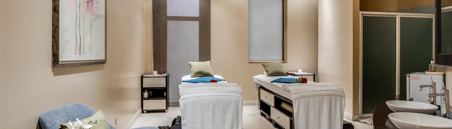 Radisson Blu Hotel and Convention Center, Kigali - Massage Room