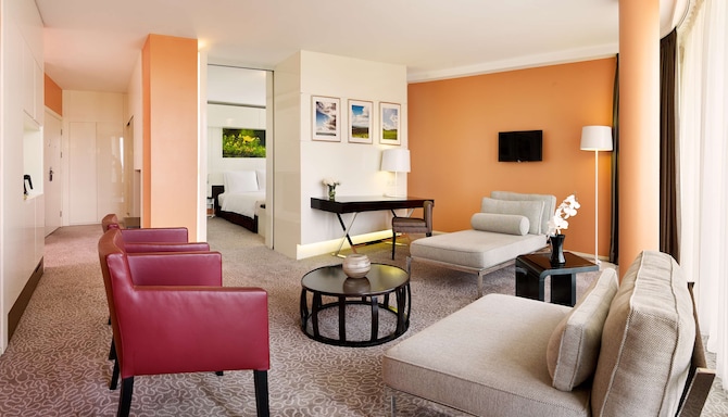 Radisson Blu Hotel &amp; Convention Centre Kigali - Junior Suite
