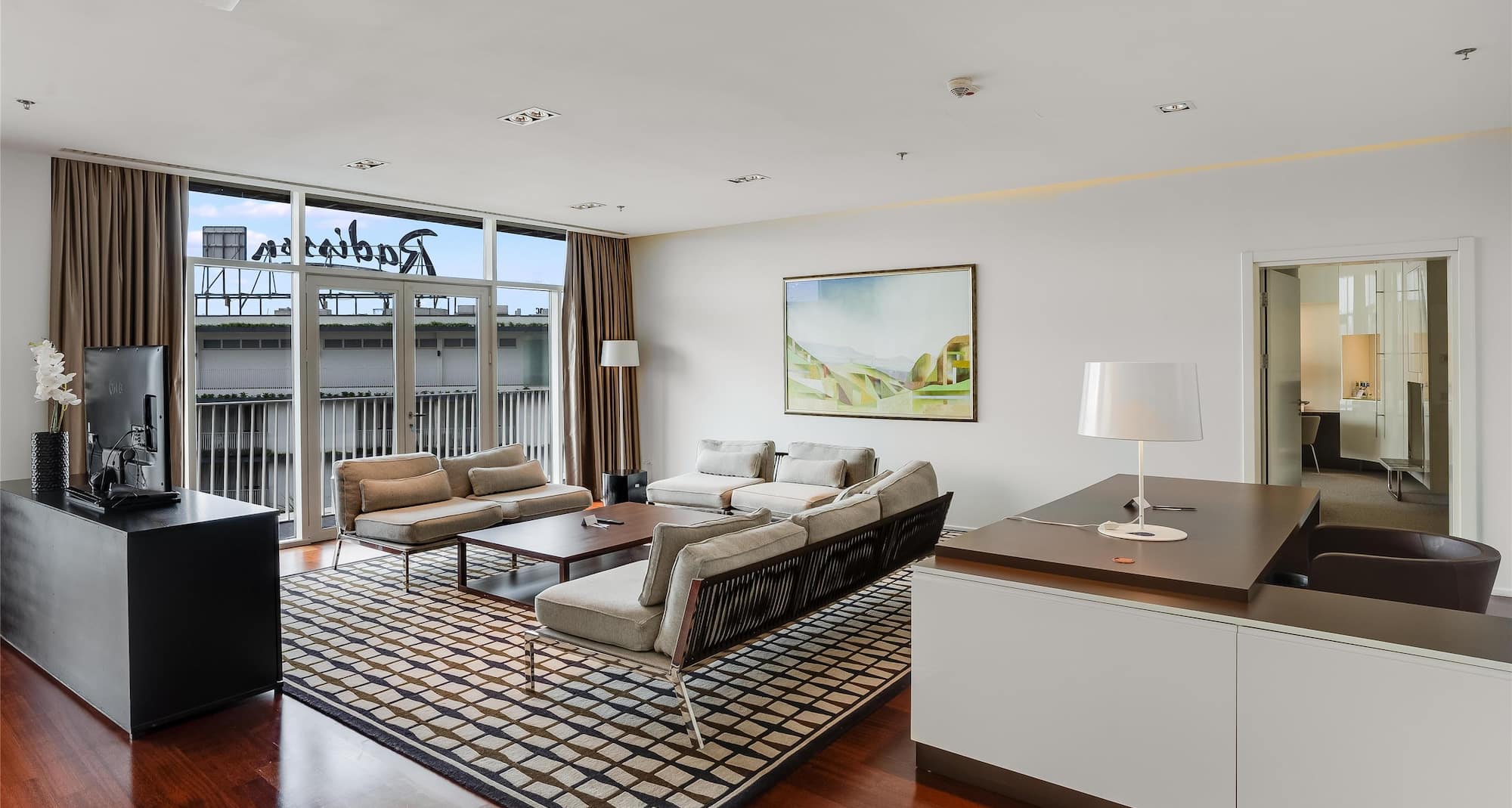 Radisson Blu Hotel and Convention Center, Kigali - Executive Suite