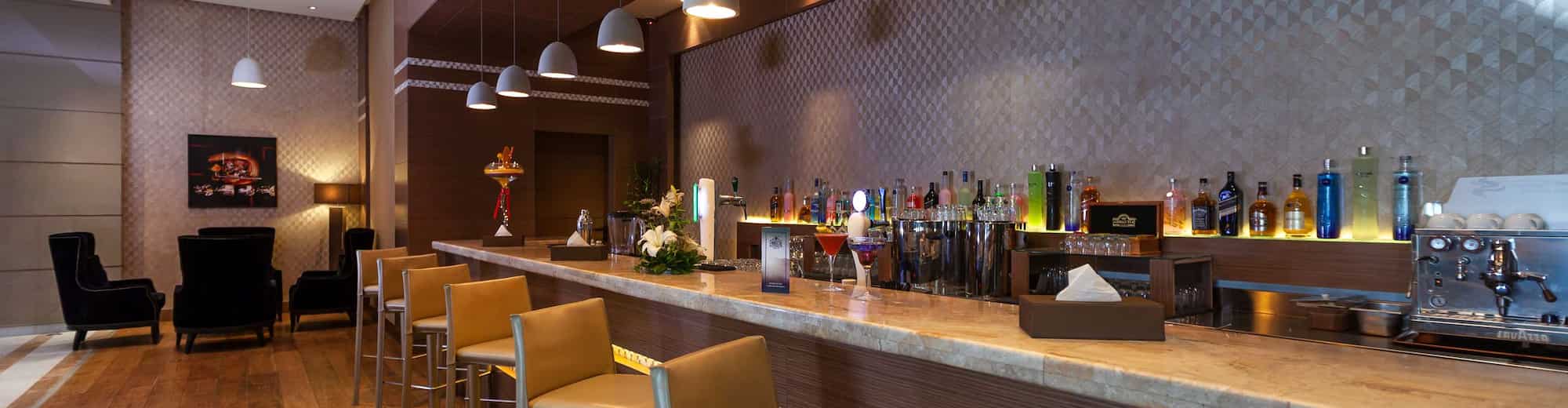 Radisson Blu Hotel and Convention Center, Tunis - El Nakhil Lobby Bar