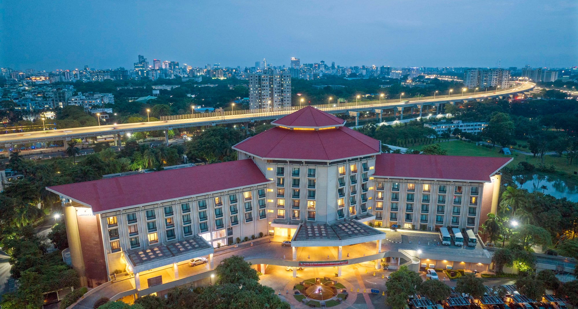 Radisson Blu Hotel, Dhaka Water Garden - Exterior