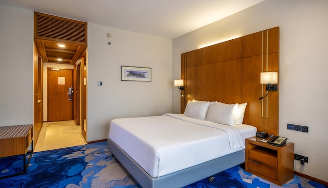 Radisson Blu Hotel, Dhaka Water Garden - Premium Room