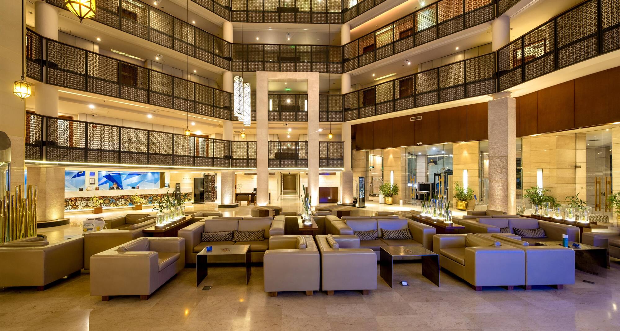 Radisson Blu Hotel, Dhaka Water Garden - Hall