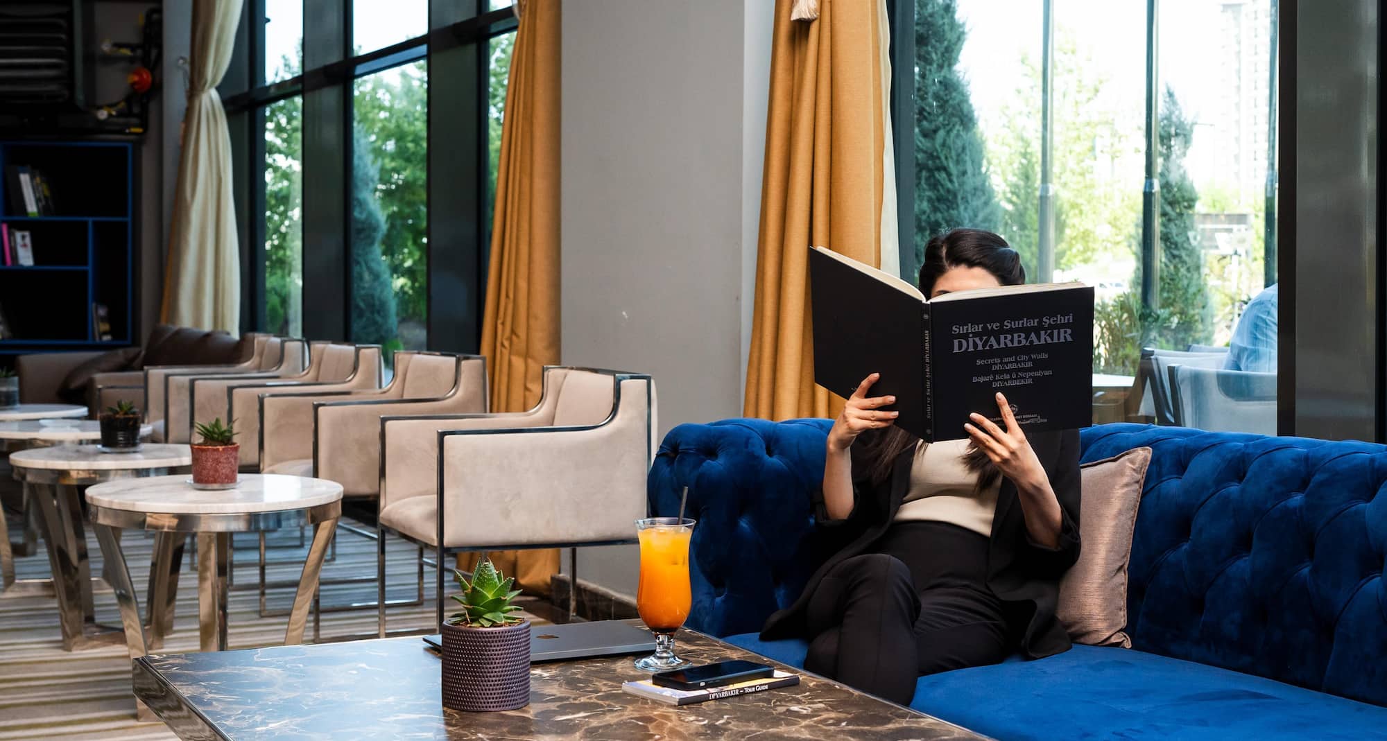 Radisson Blu Hotel, Diyarbakir - Lobi Görünümü