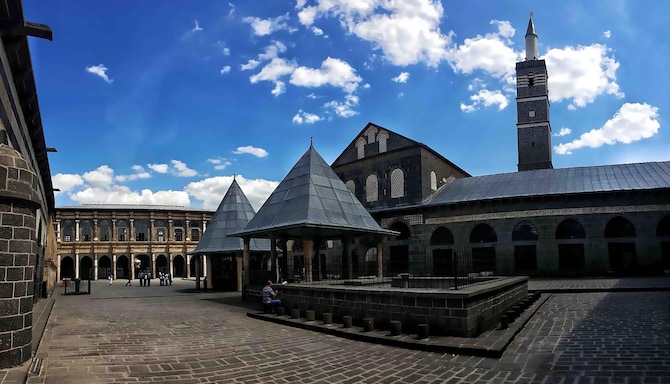 Radisson Blu Hotel, Diyarbakir - Ulu Cami