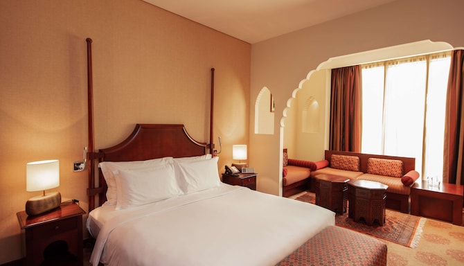 Radisson Blu Hotel, Doha - Superior Room Indian