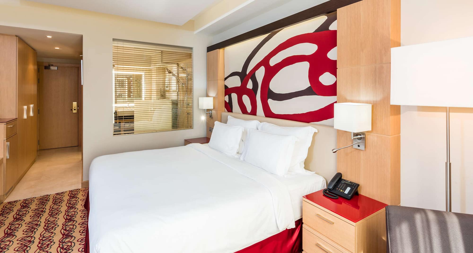 Radisson Blu Hotel, Doha - Standard Room with king bed