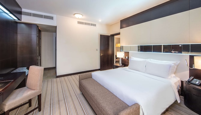 Radisson Blu Hotel, Doha - One Bedroom Apartment