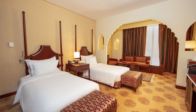 Radisson Blu Hotel, Doha - Superior Room with Twin Beds