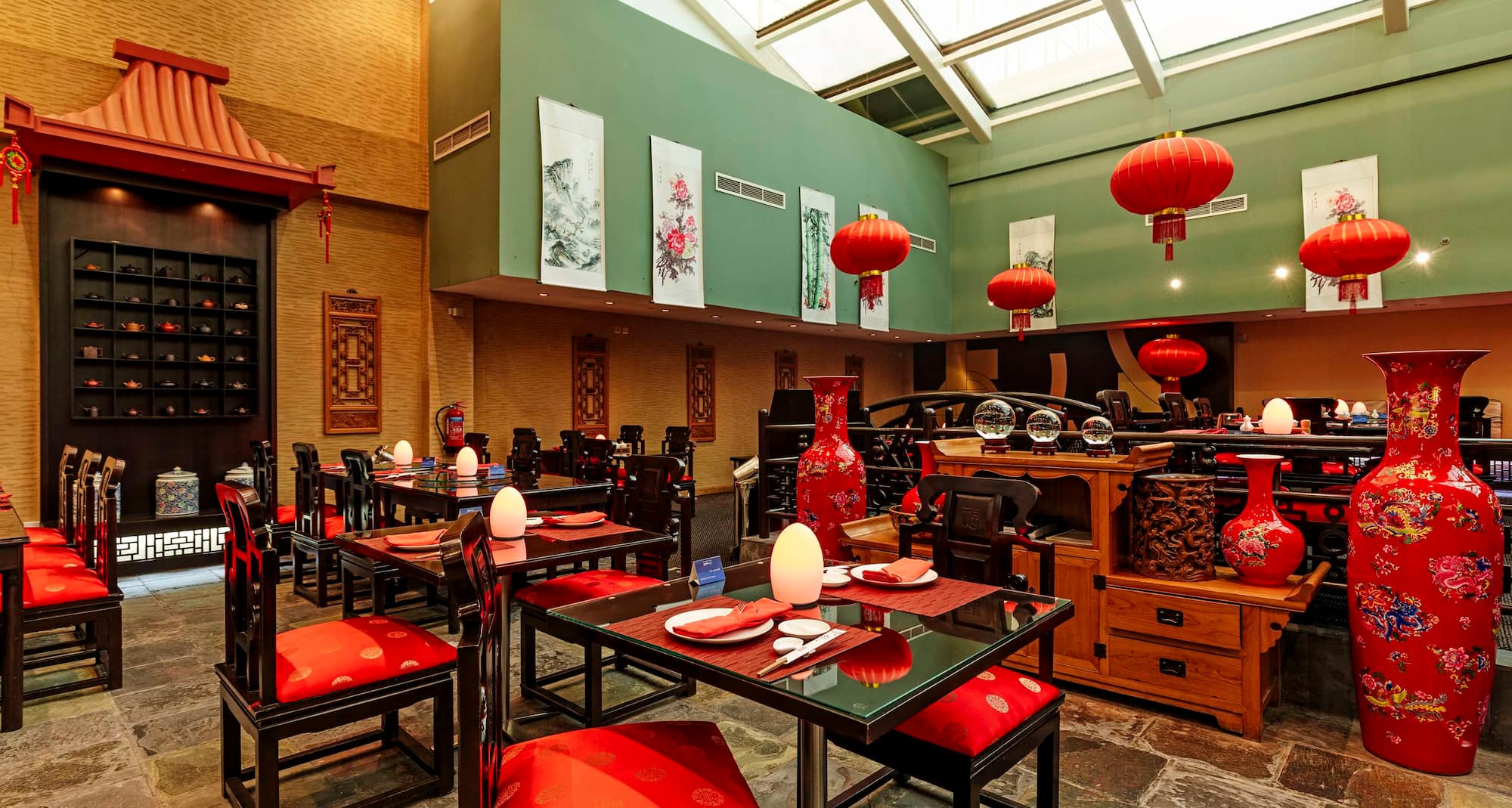 Radisson Blu Hotel, Doha - Ruby Wu s