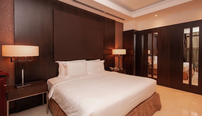 Radisson Blu Hotel, Doha - Sun Suite