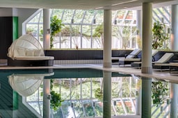 Radisson Blu Hotel, Dortmund - Active Club pool