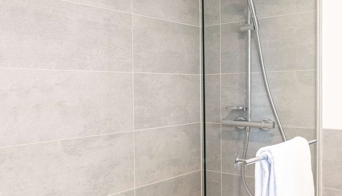 Radisson Blu Hotel, Dortmund - Superior bathroom