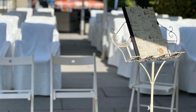 Radisson Blu Hotel, Dortmund - Outdoor wedding venue