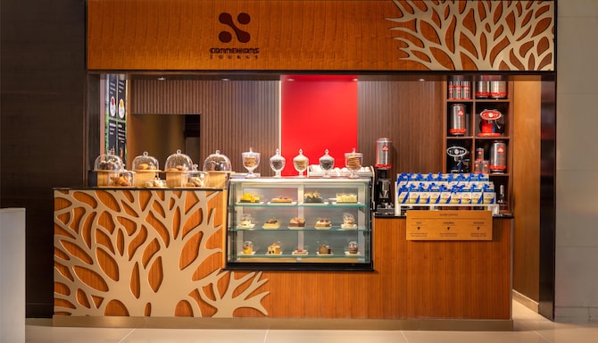 Radisson Blu Hotel, Dubai Barsha Heights - Connexions  - Lobby Lounge