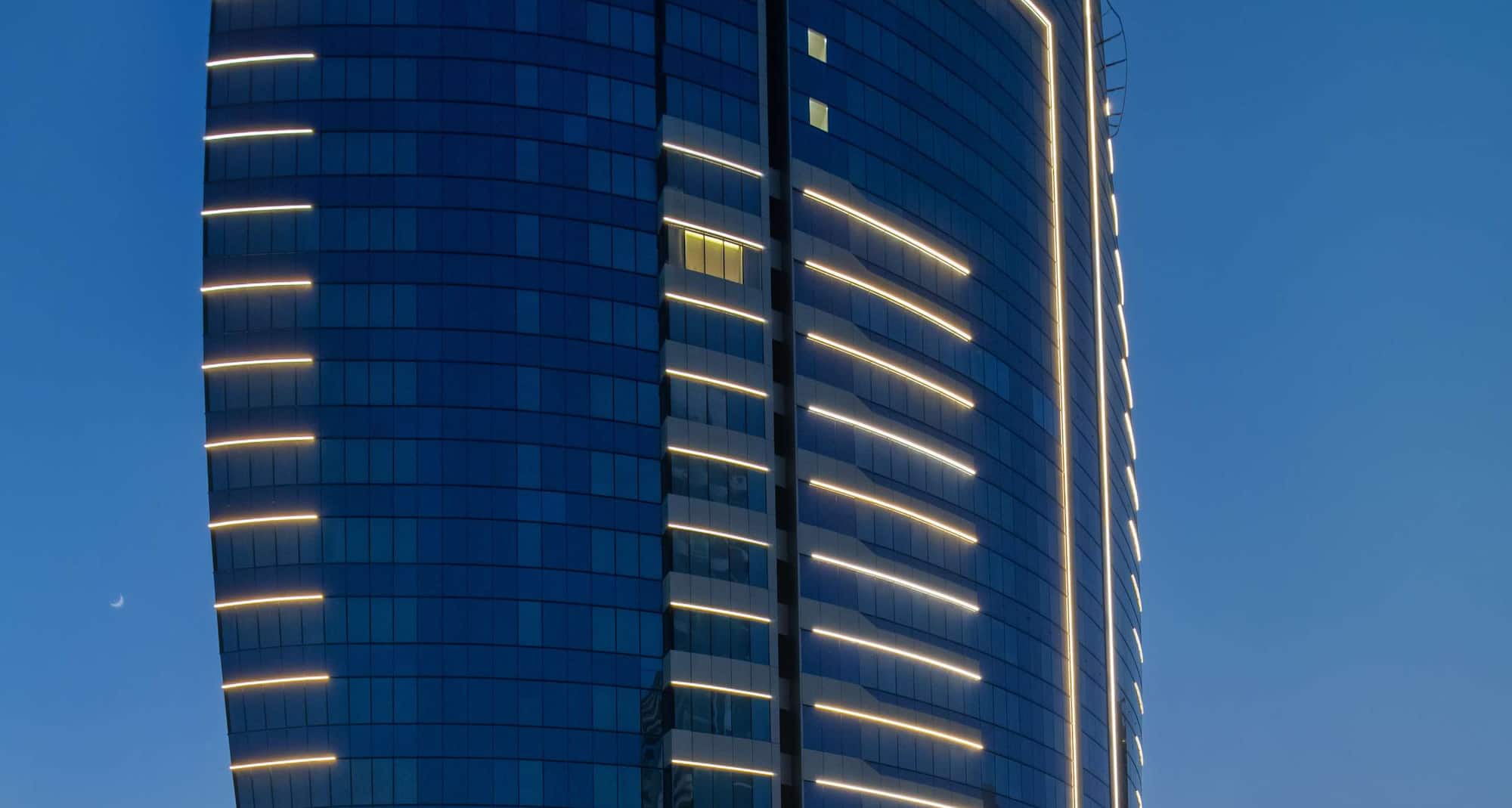 Radisson Blu Hotel, Dubai Canal View - Exterior