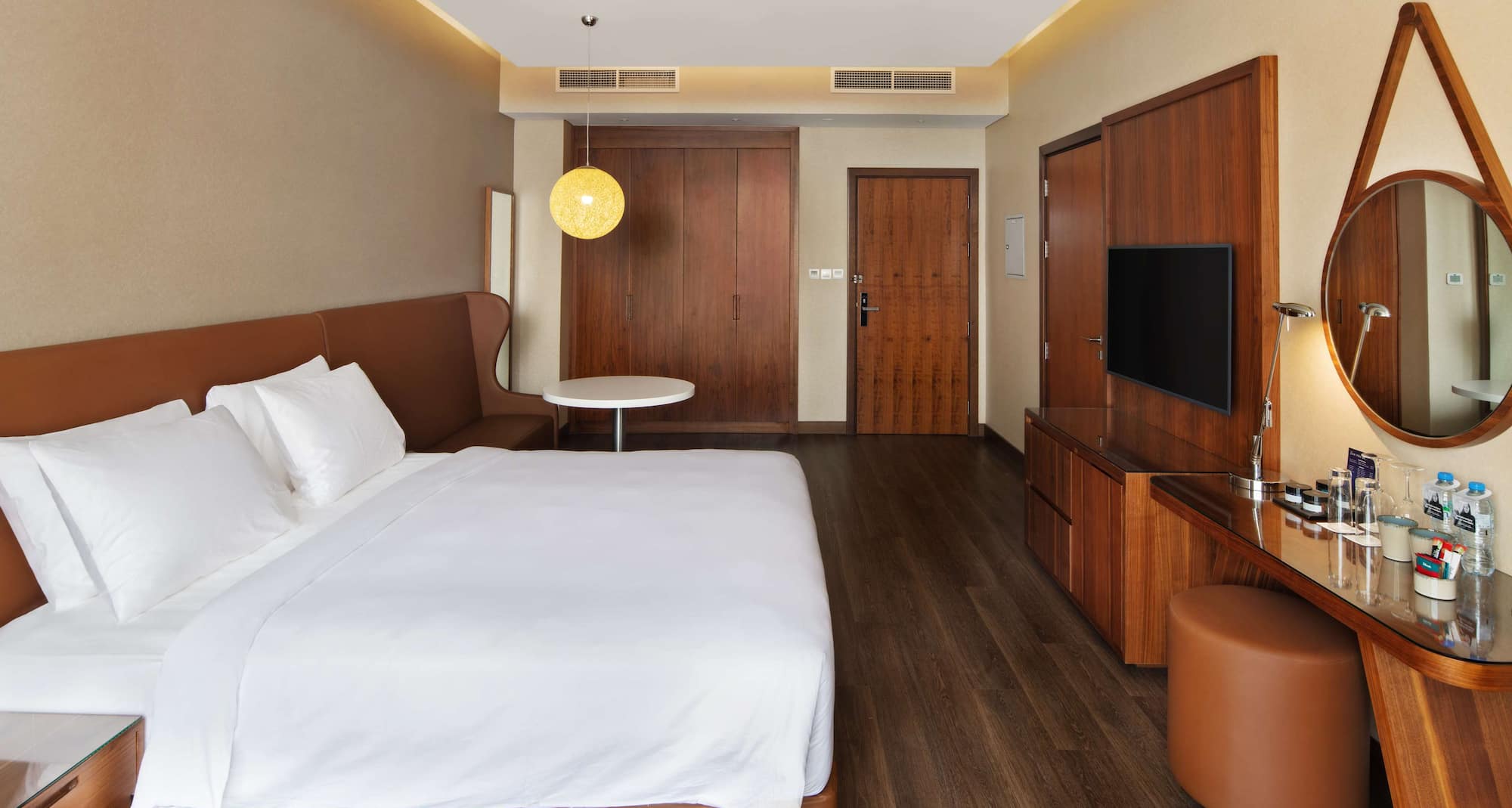 Radisson Blu Hotel, Dubai Canal View - غرفة الضيوف