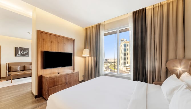 Radisson Blu Hotel, Dubai Canal View - One Bedroom Suite
