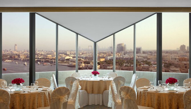 Radisson Blu Hotel, Dubai Deira Creek - Plaza Ballroom View