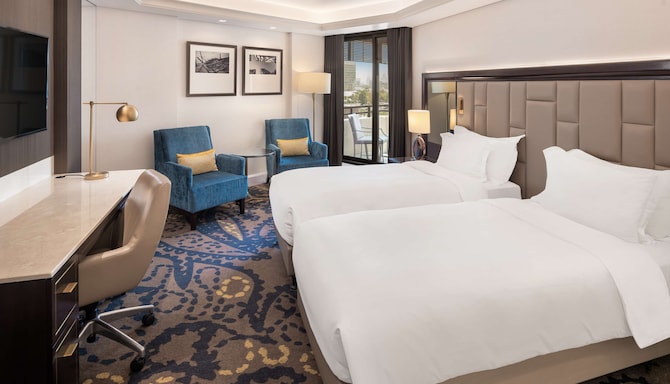 Radisson Blu Hotel, Dubai Deira Creek - Standard Room with twin beds