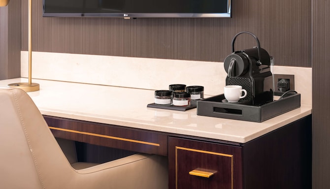 Radisson Blu Hotel, Dubai Deira Creek - Standard Room