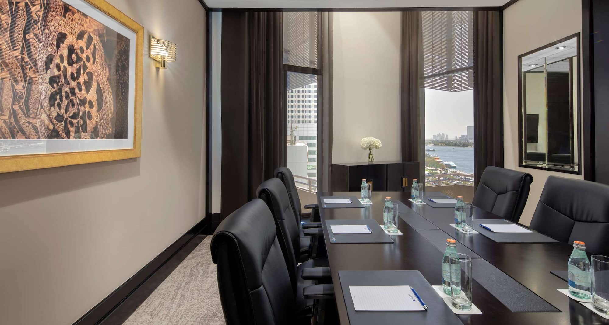 Radisson Blu Hotel, Dubai Deira Creek – Tagungsraum