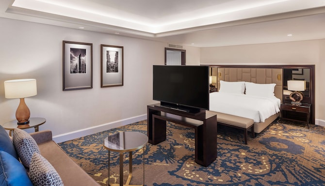 Radisson Blu Hotel, Dubai Deira Creek - Suite