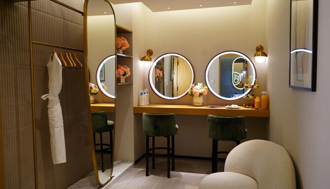 Radisson Blu Hotel, Dubai Deira Creek - Bridal Suite Wedding
