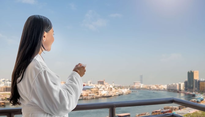 Radisson Blu Hotel, Dubai Deira Creek - In-room experience