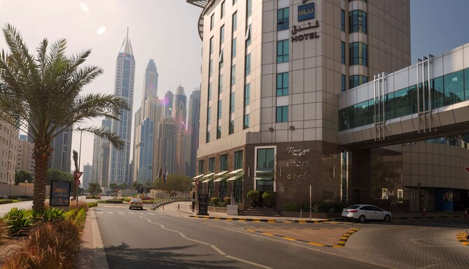 Radisson Blu Hotel, Dubai Media City - Exterior