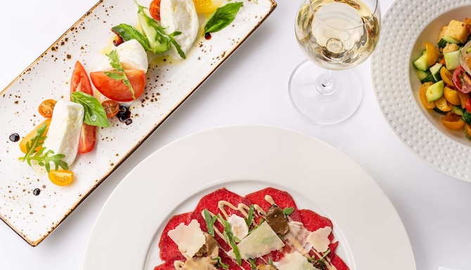 Radisson Blu Hotel, Dubai Media City - Certo menu item